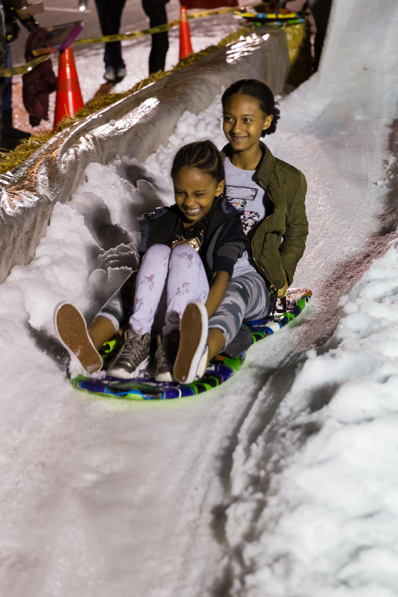 Toboggan slide