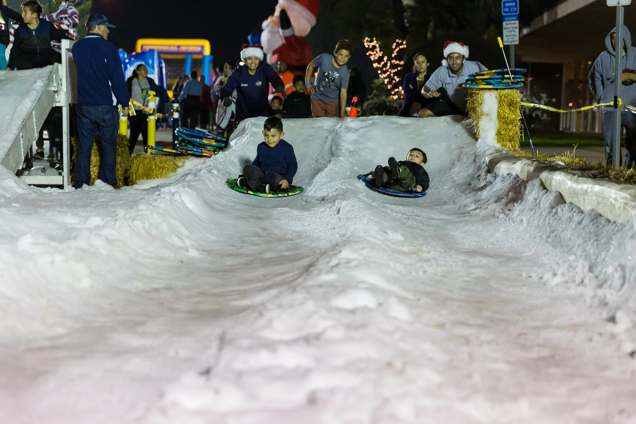 Snow pan slide