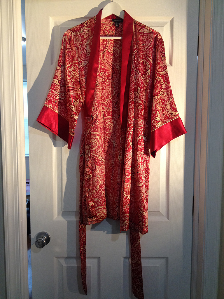 robe.jpg