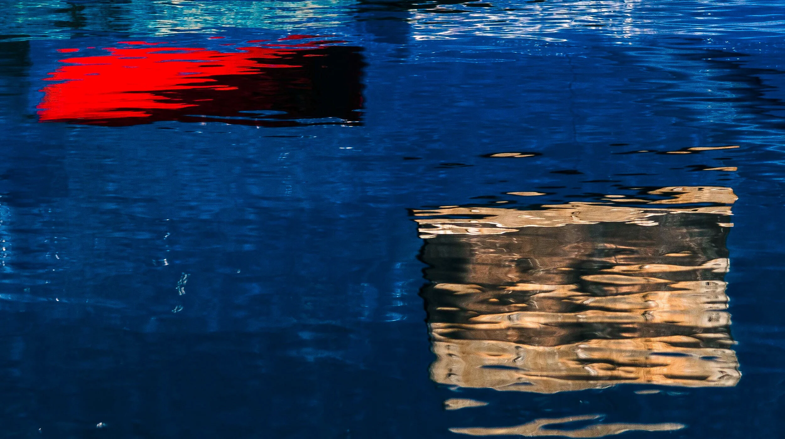 3 Colours, limited edition fine art photo by Ralph Kerle