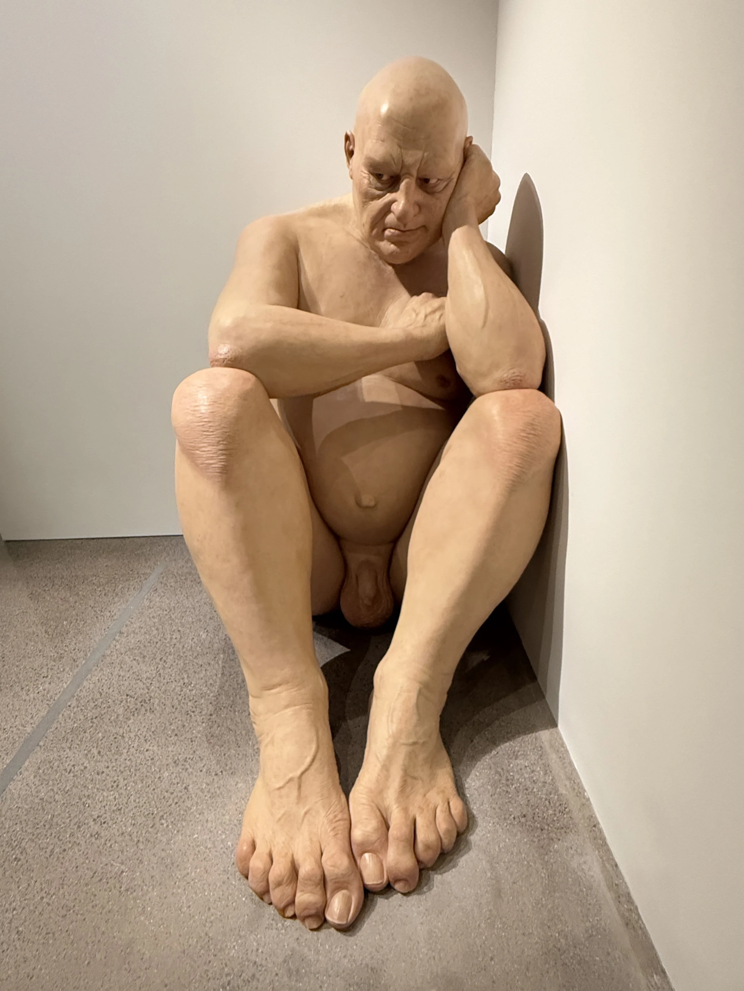ron-mueck-encounters-agnsw-02.jpg