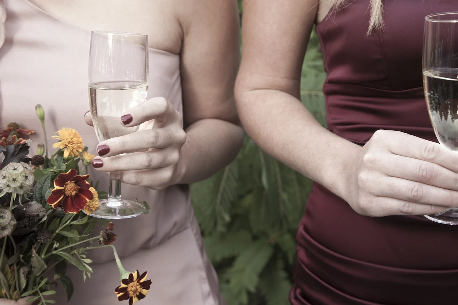 champagne bridesmaids montreal wedding photography
