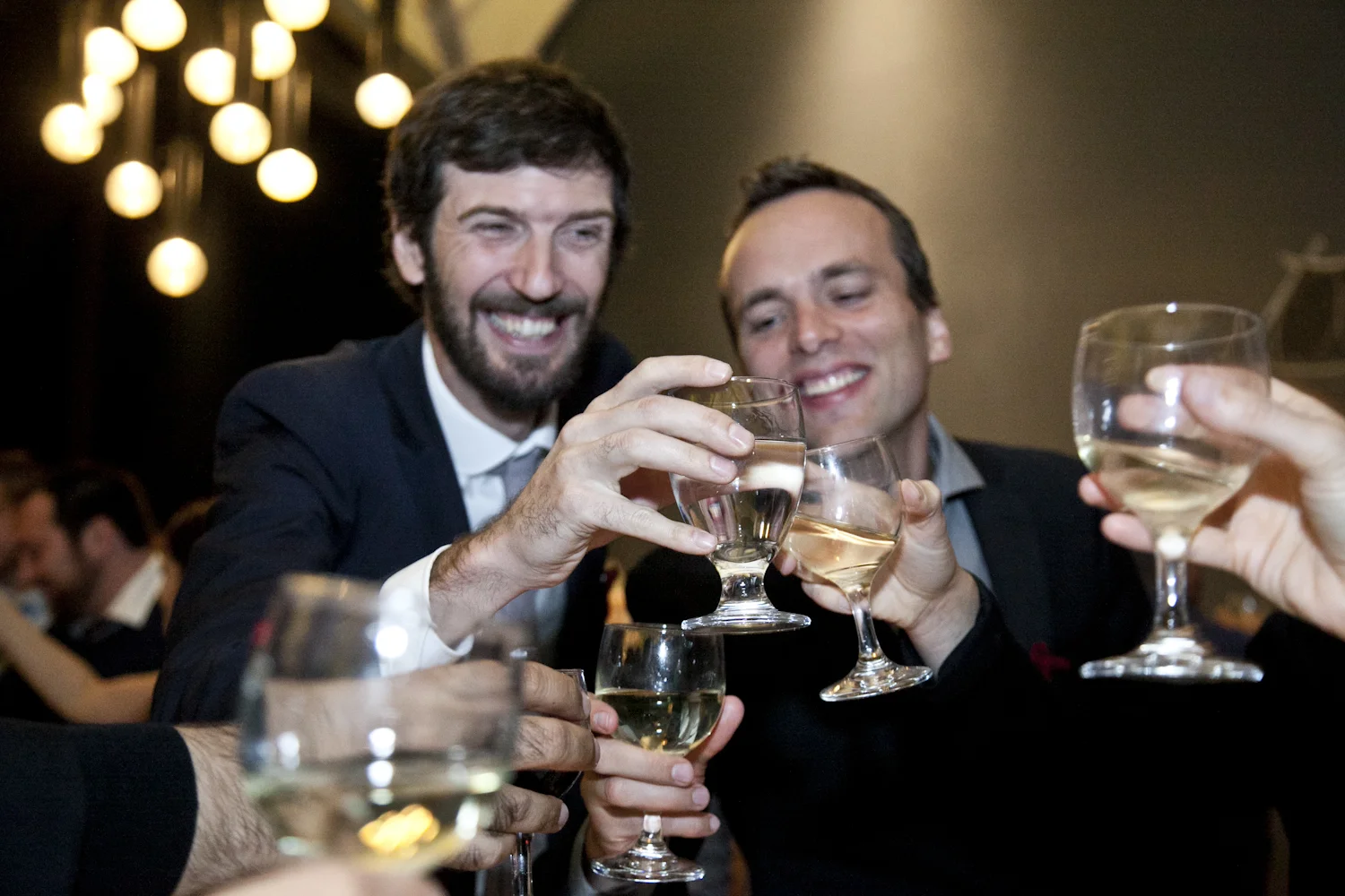 a toast la toundra montreal wedding photography