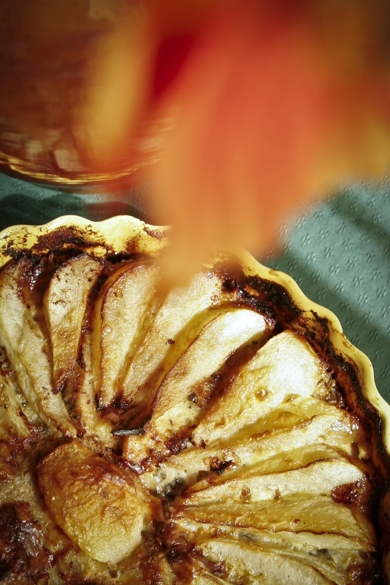tarte aux poires food photography montreal