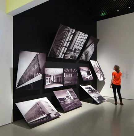 Bauhaus: art as life, Barbican Gallery London 2012 - Carmody Groarke e A Practice For Everyday Life