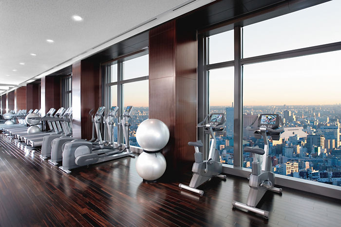 マンダリンオリエンタル東京「フィットネスセンター」( http://www.mandarinoriental.co.jp/tokyo/luxury-spa/fitness-and-wellness/ )