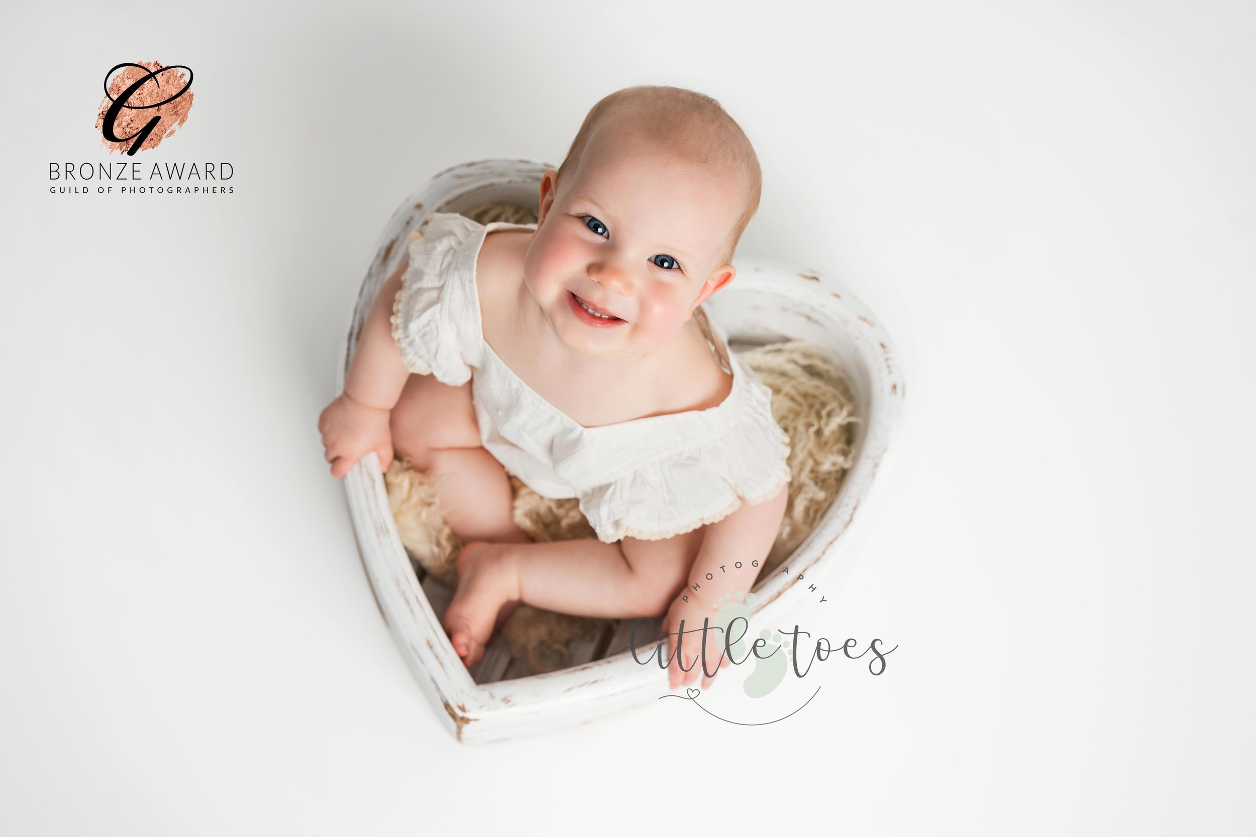 Gloria-20-edit-award.jpg