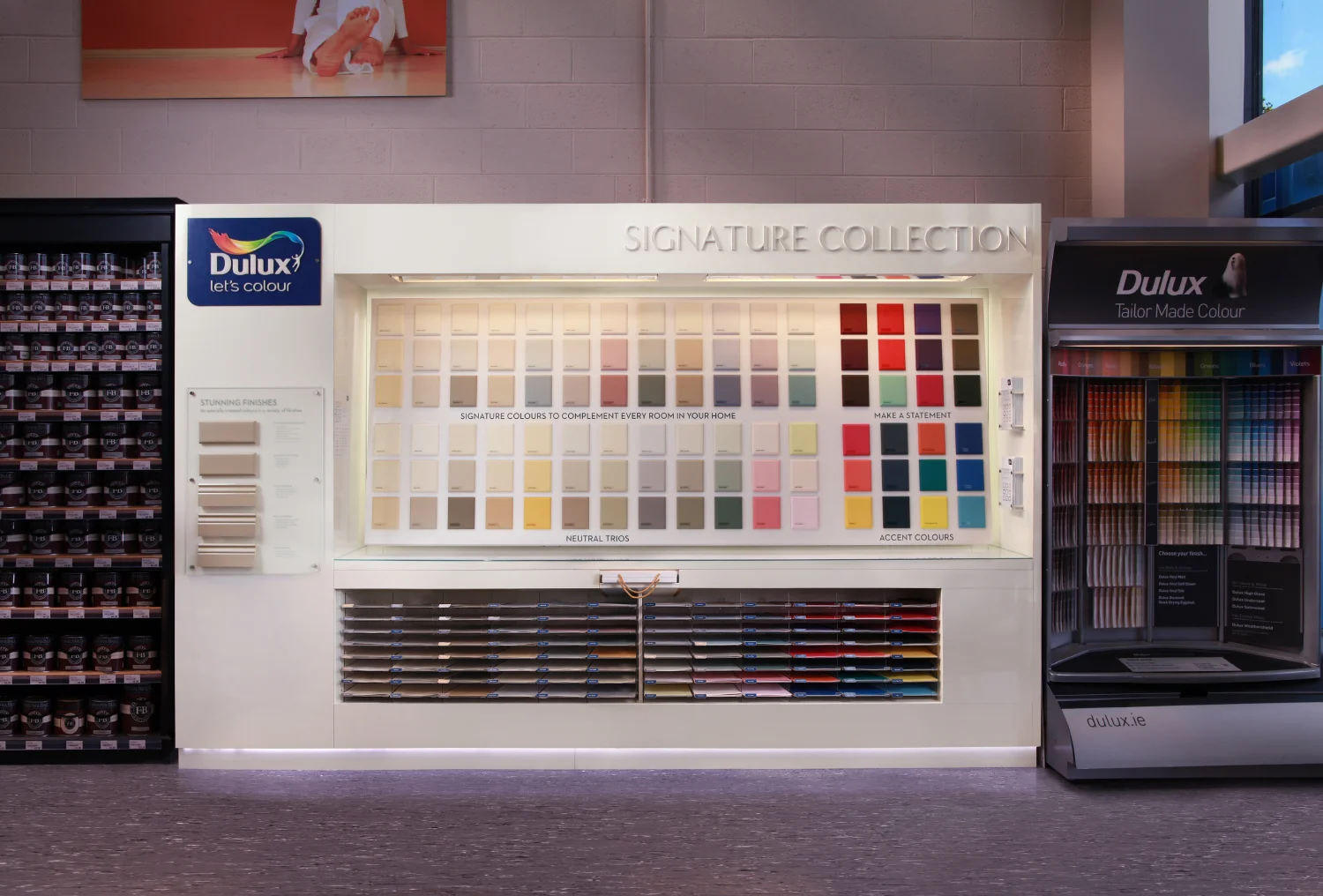 Dulux Stand
