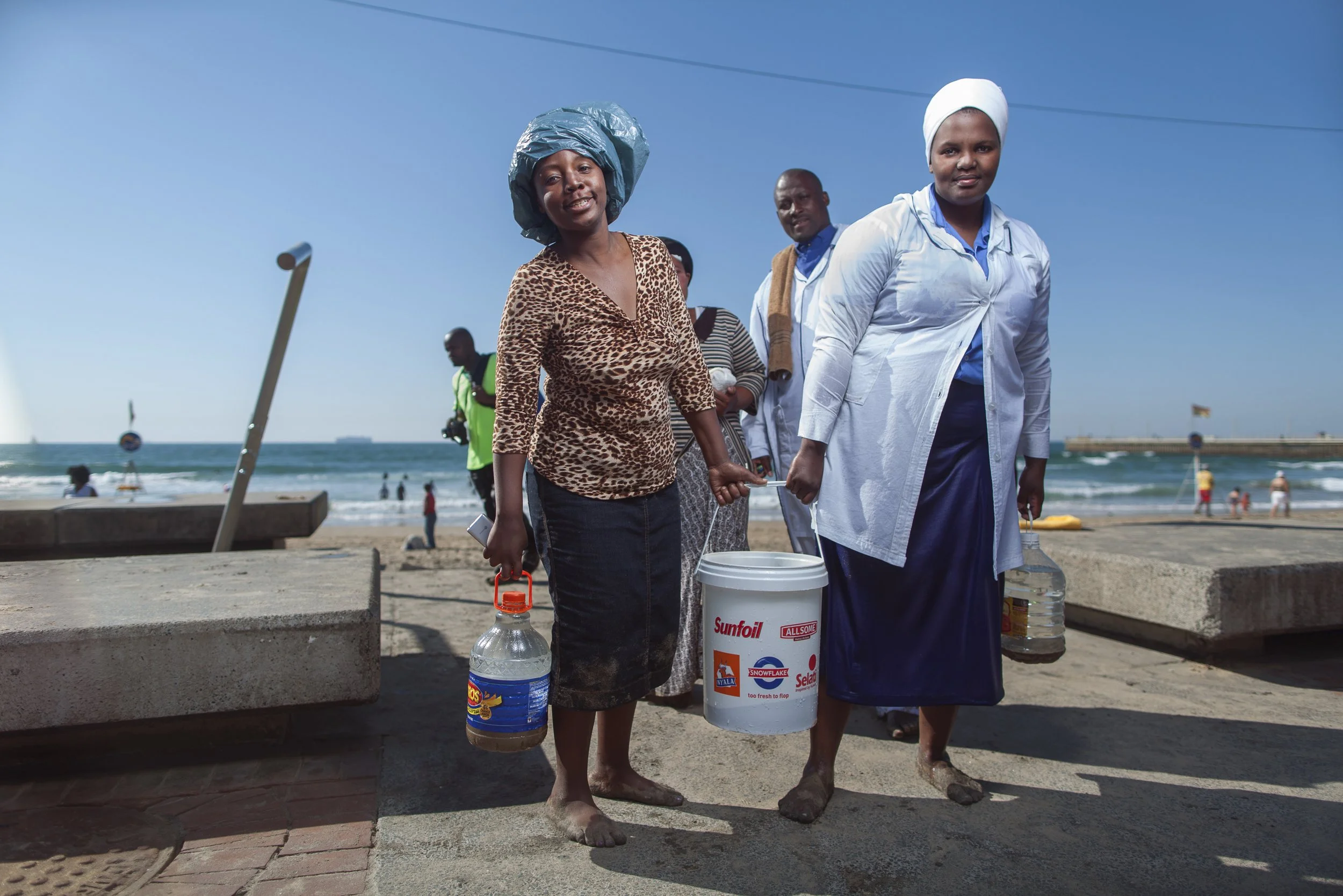 The Mile  
Nonhlanhla and Nompilo