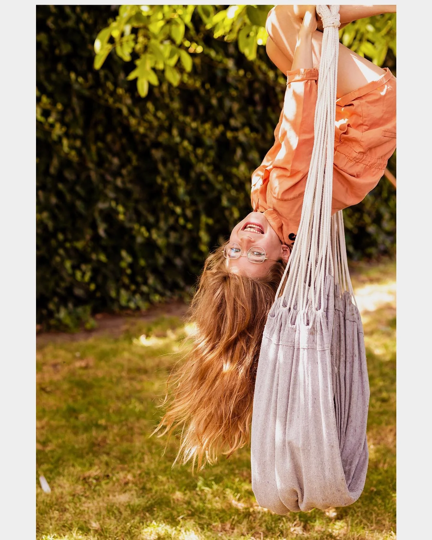 Hoe graag ik mijn werk ook doe toch ben ik blij dat ik een na een heel drukke periode enkel foto&rsquo;s kan en mag maken van mijn gezin ! 😉 Fijn verlof iedereen ! X #kinderfotografie#mygirl#zomer#vakantie#kinderfotograaf#portret#girljustwannahavefu