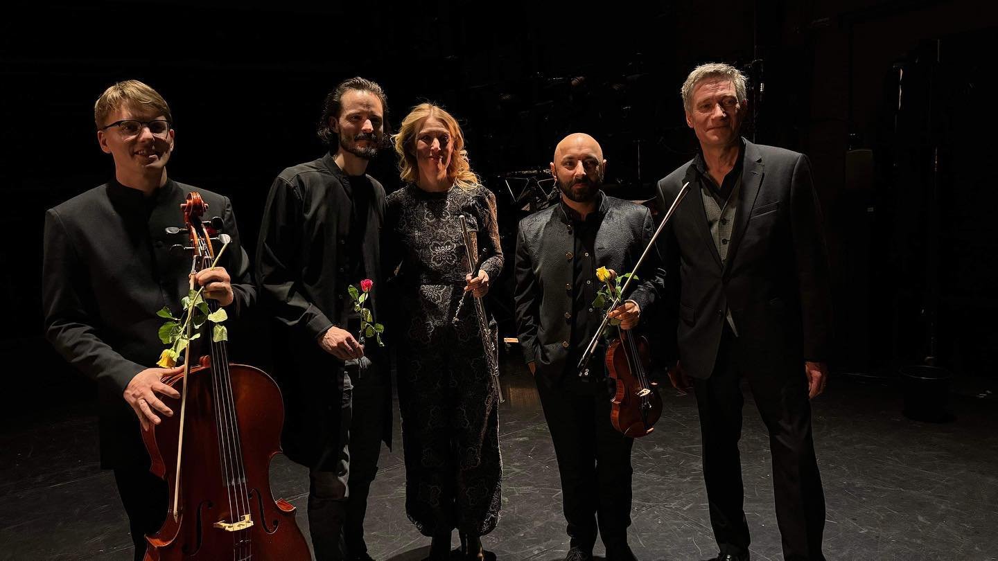 Ensemble Neo first performed my music - a 10 minute excerpt from the opera Voir Dire - in 2009 at Visby&rsquo;s Roxy theater. Here we are 15 years later after their world premiere of Empire Builder at Folkoperan. A lot has happened in between! #compo