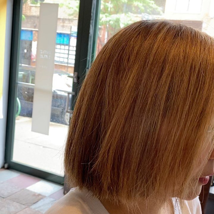 My client is so cool! I love the last photo she sent me. The neutral wheat tones were exactly what I was striving for when I was reassessing her tones for summer. #lanacyrussalon #kemonculture #asianblondehair #bobhaircut #milbonusa #moroccanoil #chi