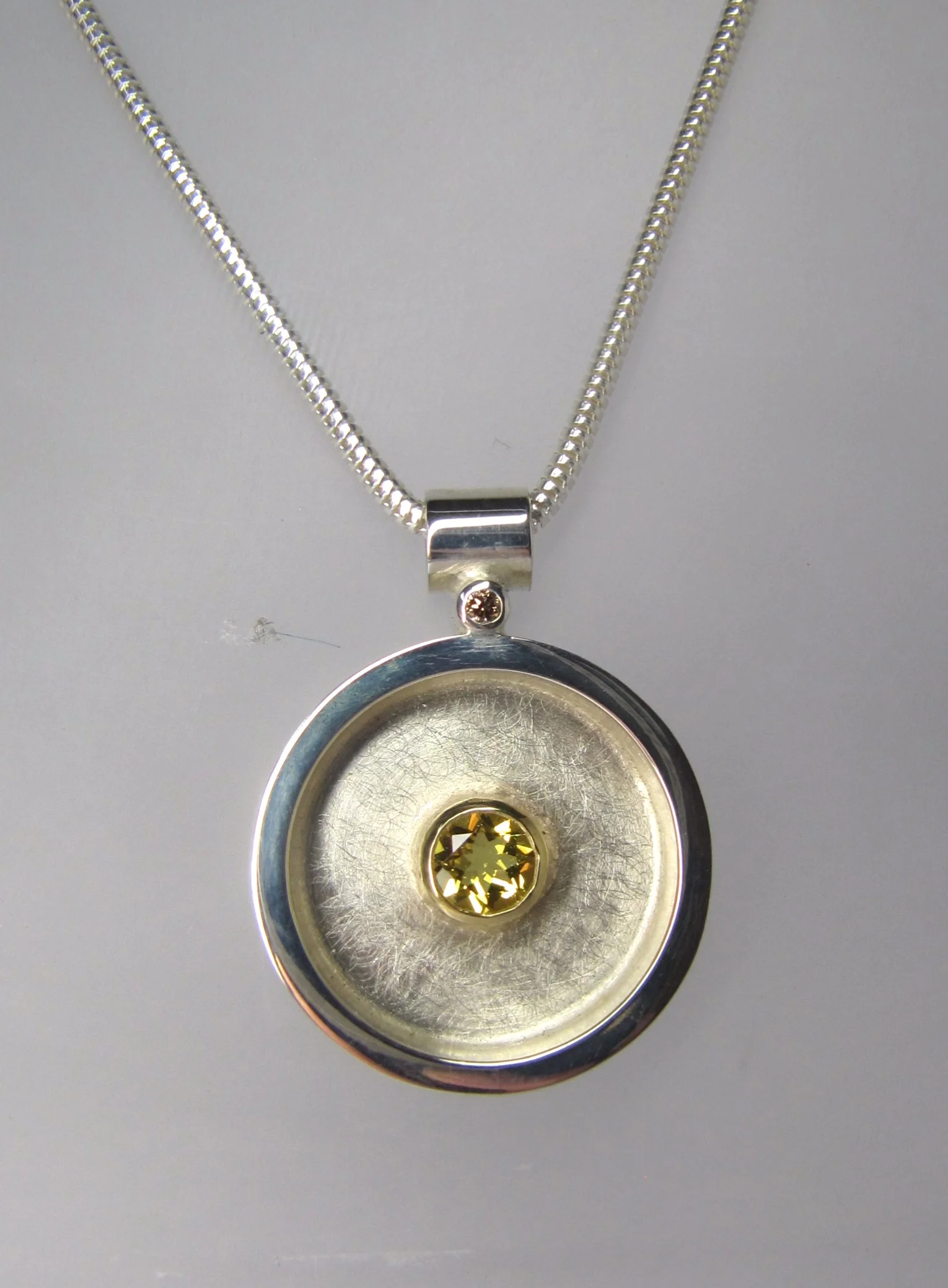 Spinel pendant
