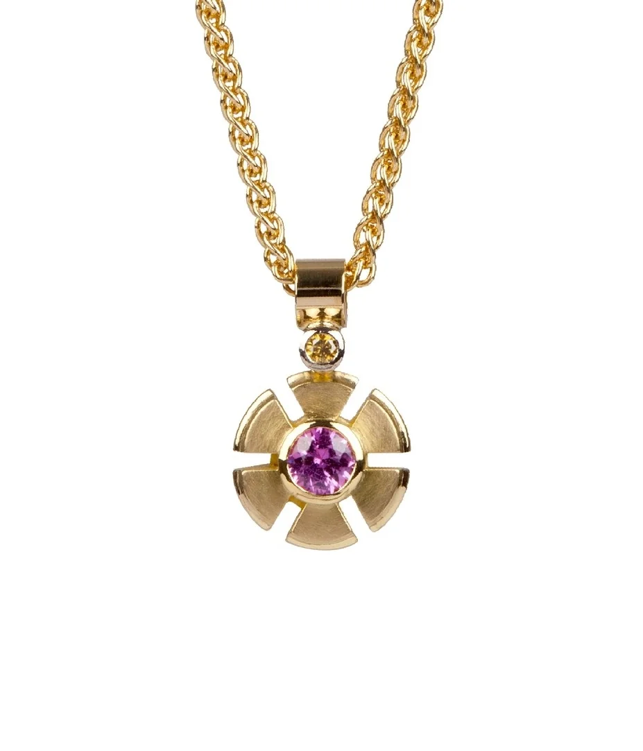 18ct yellow gold Mechanical flower pendant