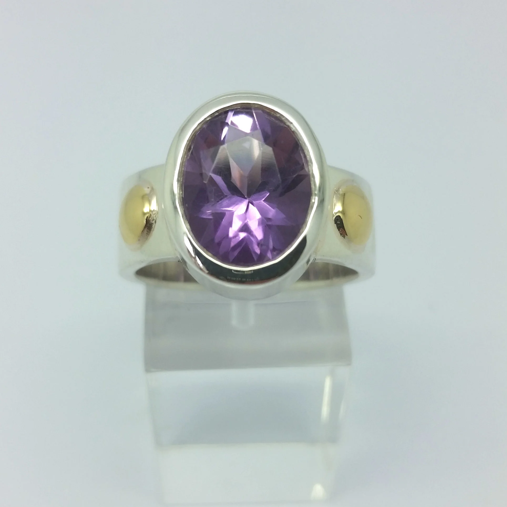 Amethyst dress ring