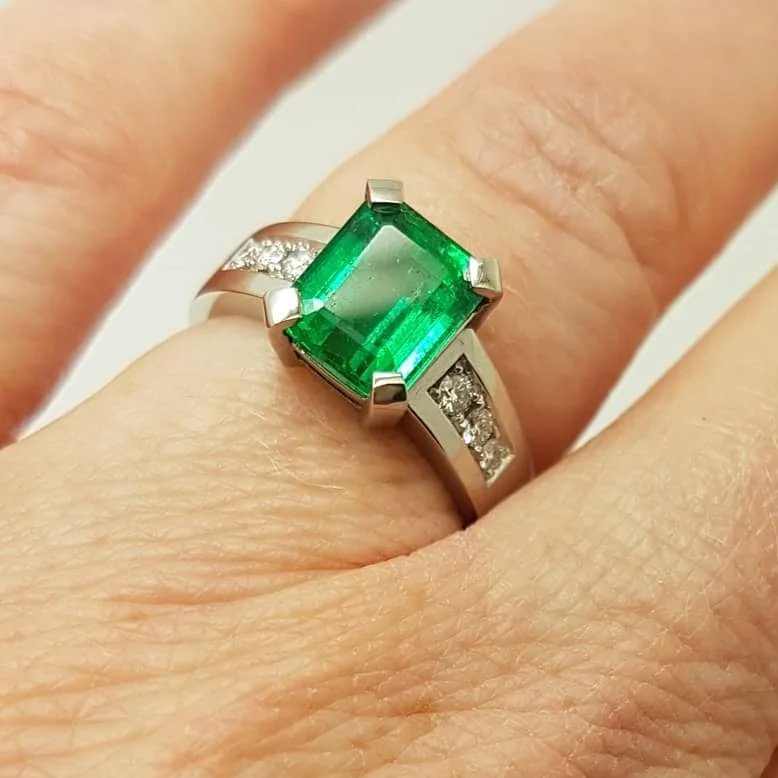 1.88ct Emerald Dress Ring