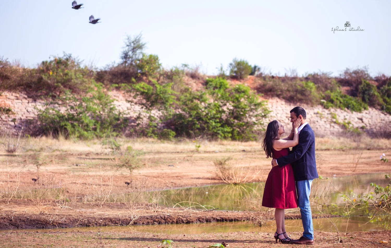 Makalidurga couple shoot 1Plus1 Studio-2.jpg