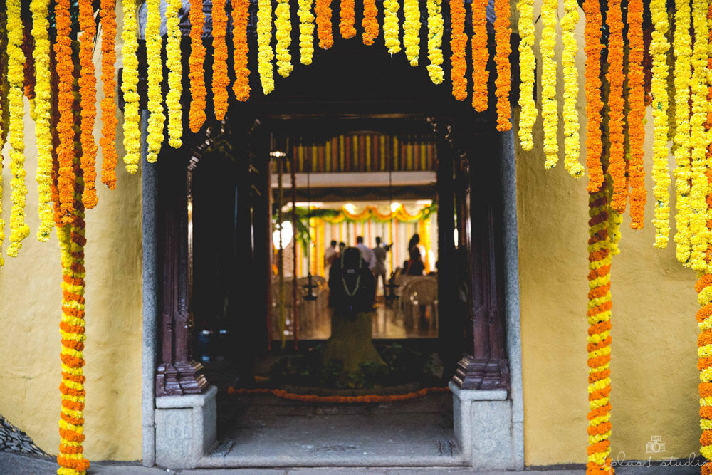 Best.Day.Ever by Deepika Shetty - #bestdayeverbydeepikashetty The minimal  traditional mantapa at this gorgeous house turned to a venue . Muhurta .  Jenitha x Suyash . #weddingdesigner #weddingdecor #design #decor #decoration  #designdetails #wedding #