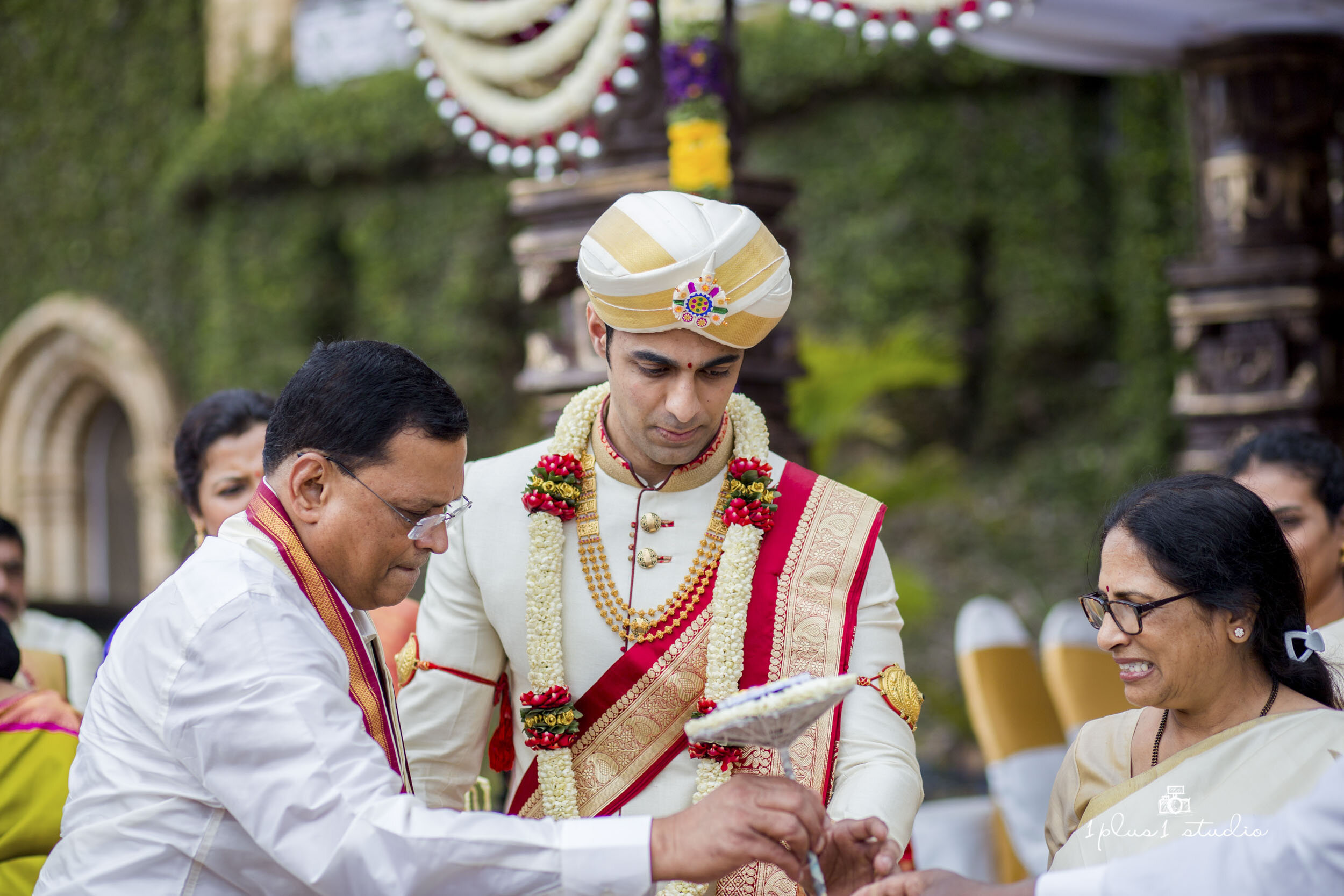 Bhavana Rameshkumar Charan Wedding -32.jpg