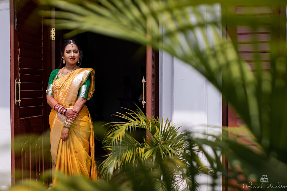 Vinisha Arjun Jayamahal Palace Bangalore wedding34.jpg