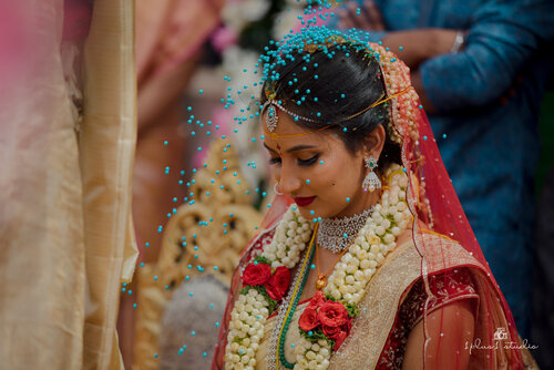 Telugu Wedding, ITC Gardenia, Bangalore: A Traditional Wedding With A  Contemporary Twist — 1Plus1 Studio