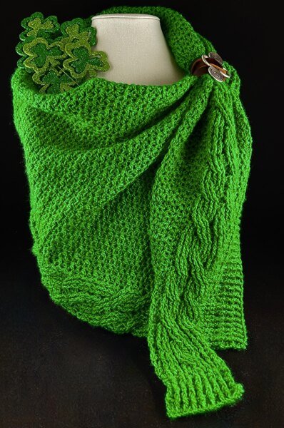 "Kiss, Me. I'm Irish!" Scarf/Shawl