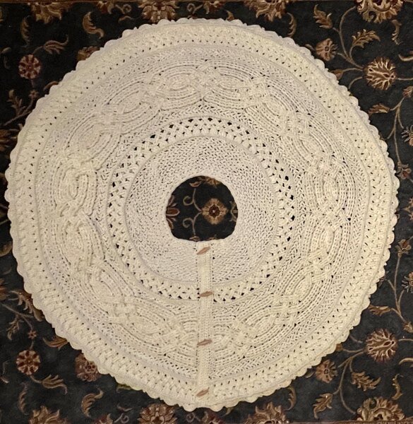 Cabled Christmas Tree Skirt