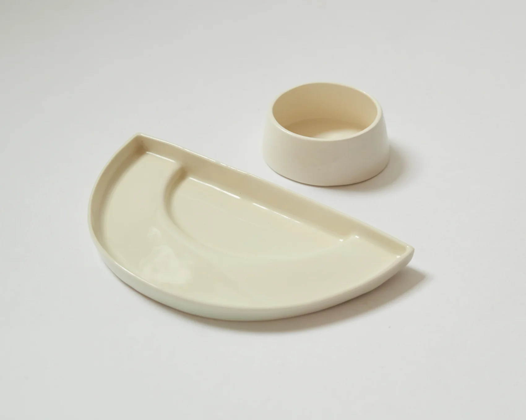 新品 ARC Objects day and night plates Arc Objects Day + Night Plate Set | Garmentory