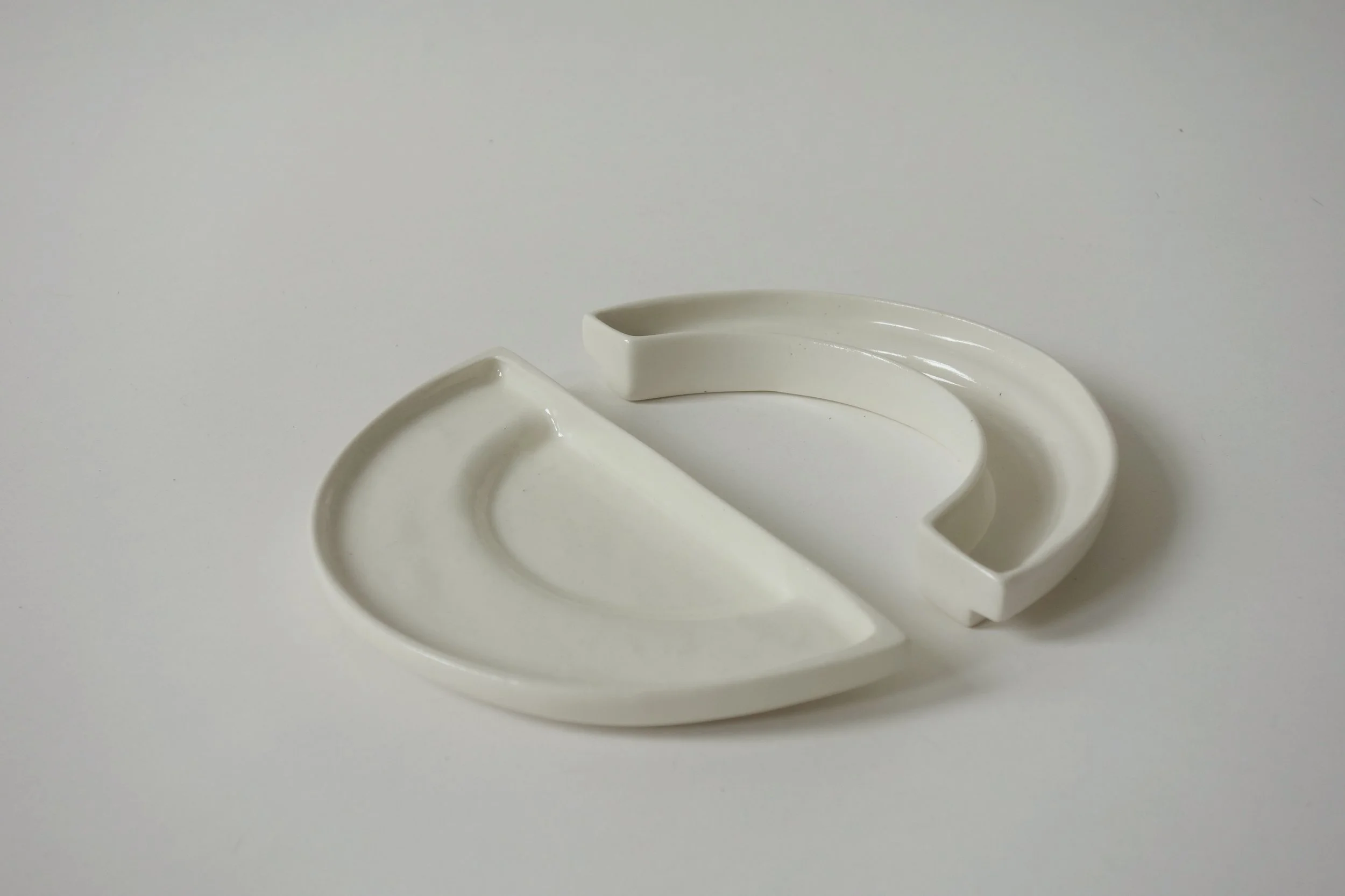 day and night plates (set)