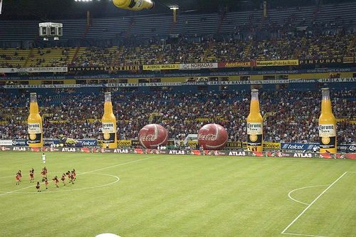 Coca-Cola Inflatables - Estadio Jalisco.jpg