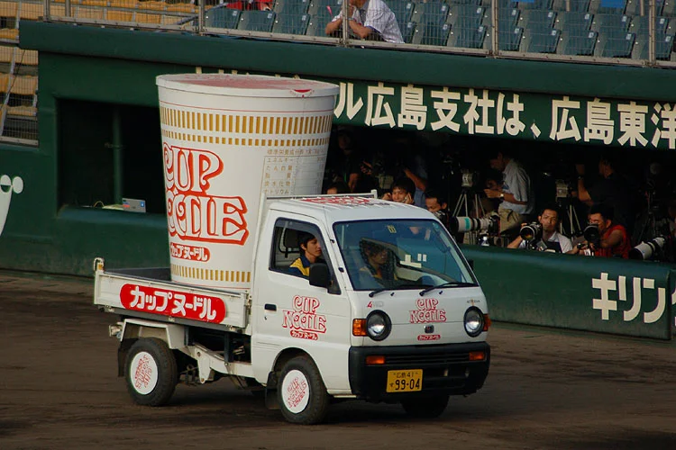 cup noodle - baseball game2.jpg