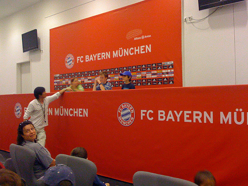 Allianz Arena - Press Room - Photo Opp.jpg