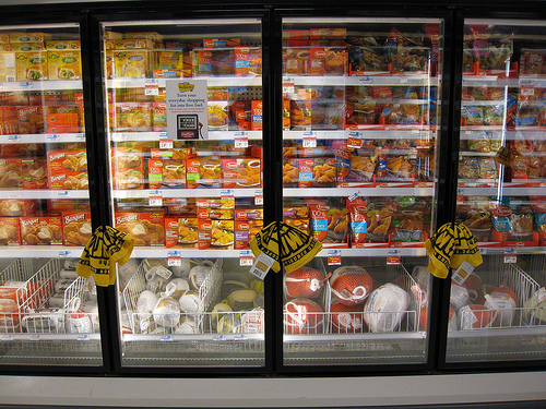 Super Bowl - Retail Activation-Giant Eagle - Pitt.jpg