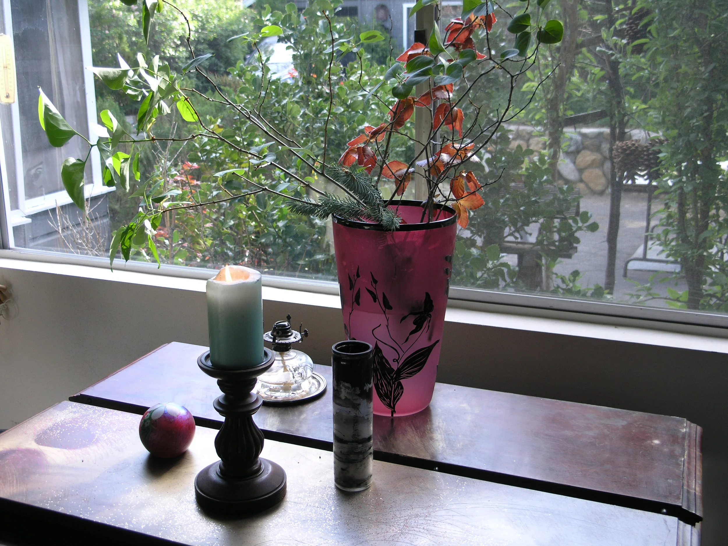 Basic vase from the #Pinks #Collection with #LocalFlavor Greenery can be used as is or picked up by florists/event people for additional floral. At #PaintersHouse we are making painted #props like prayer candles, trays and screens that can be added to #sacred or #secular #floral #experience: #Altar #Retail #Office.