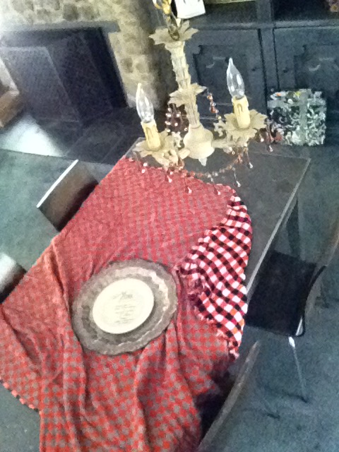 Tablescape “Crow’s Eye View”