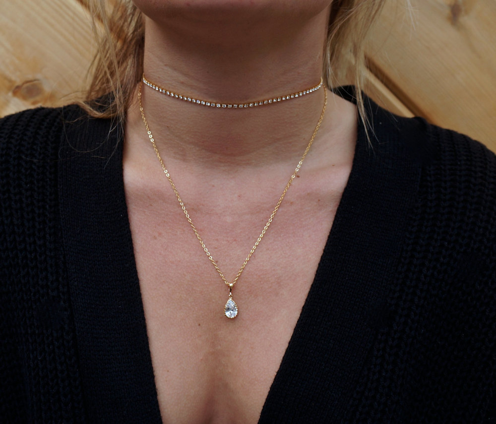 Chain drop deals choker