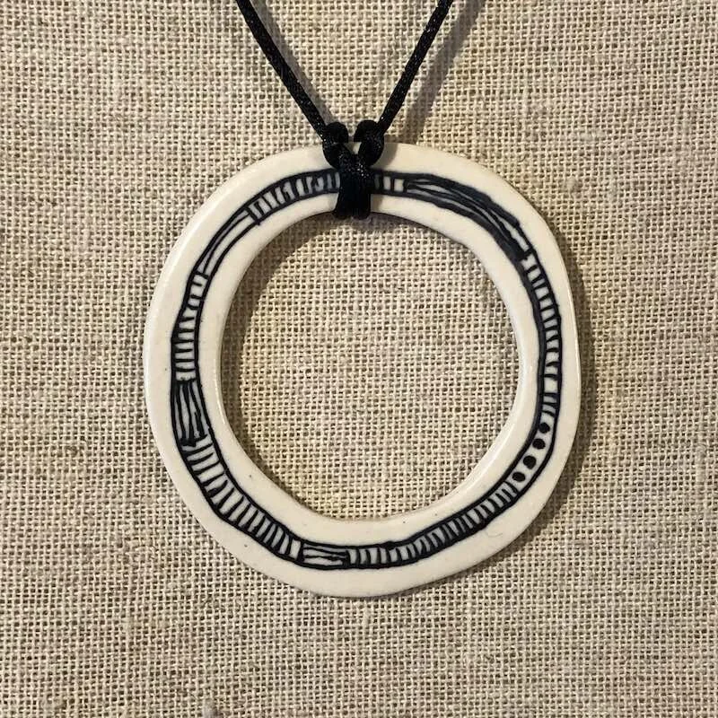 Pendant_Doodle10_1.jpg