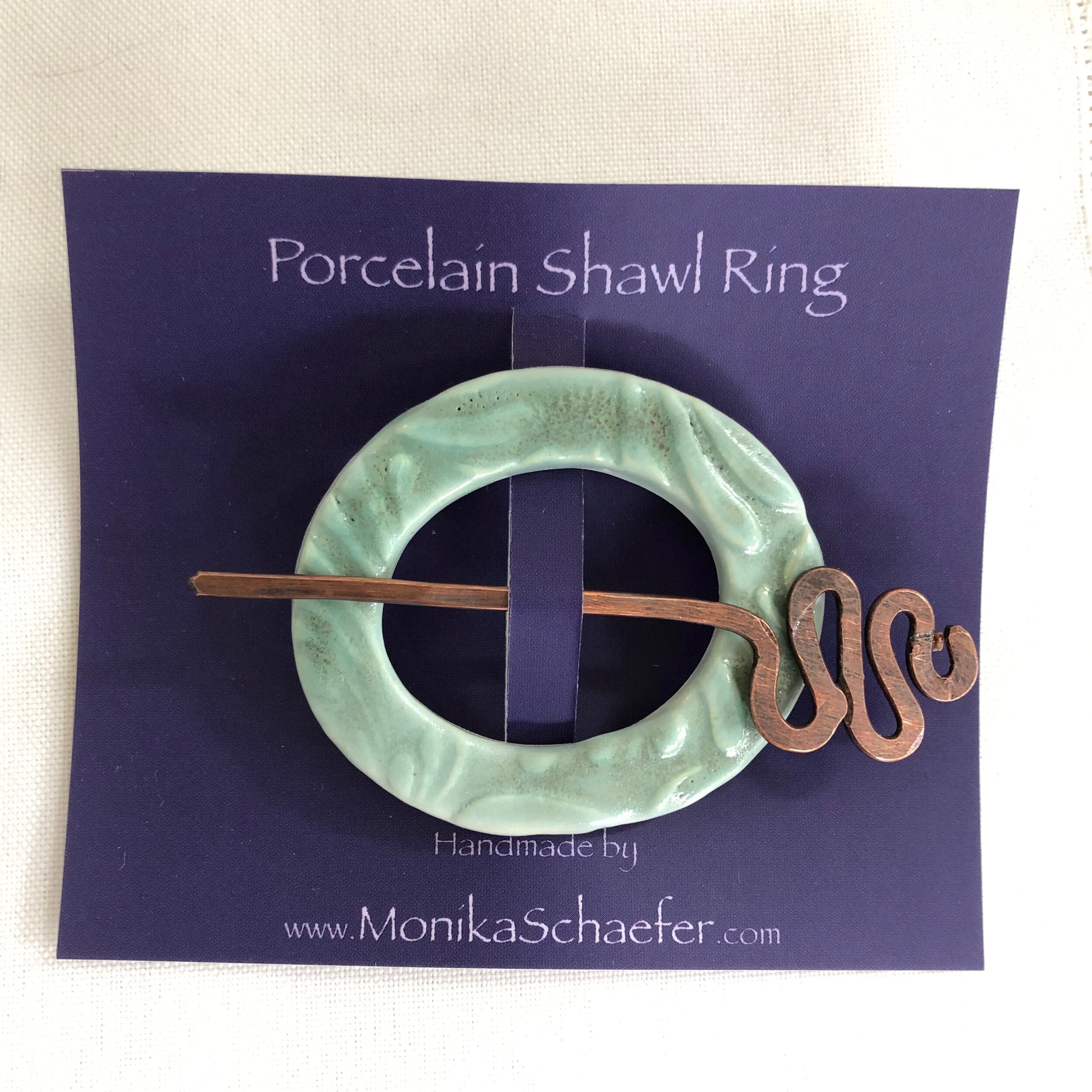 572B509C-C8EF-49C8-A78F-C1FA74AA6030