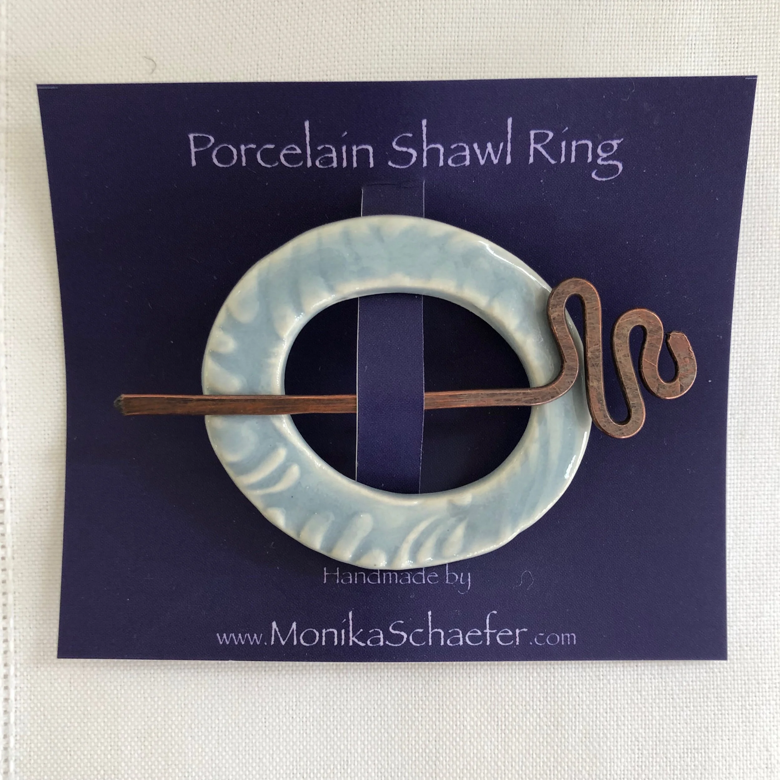 23090268-F44F-4027-90AB-467DFEAF817F