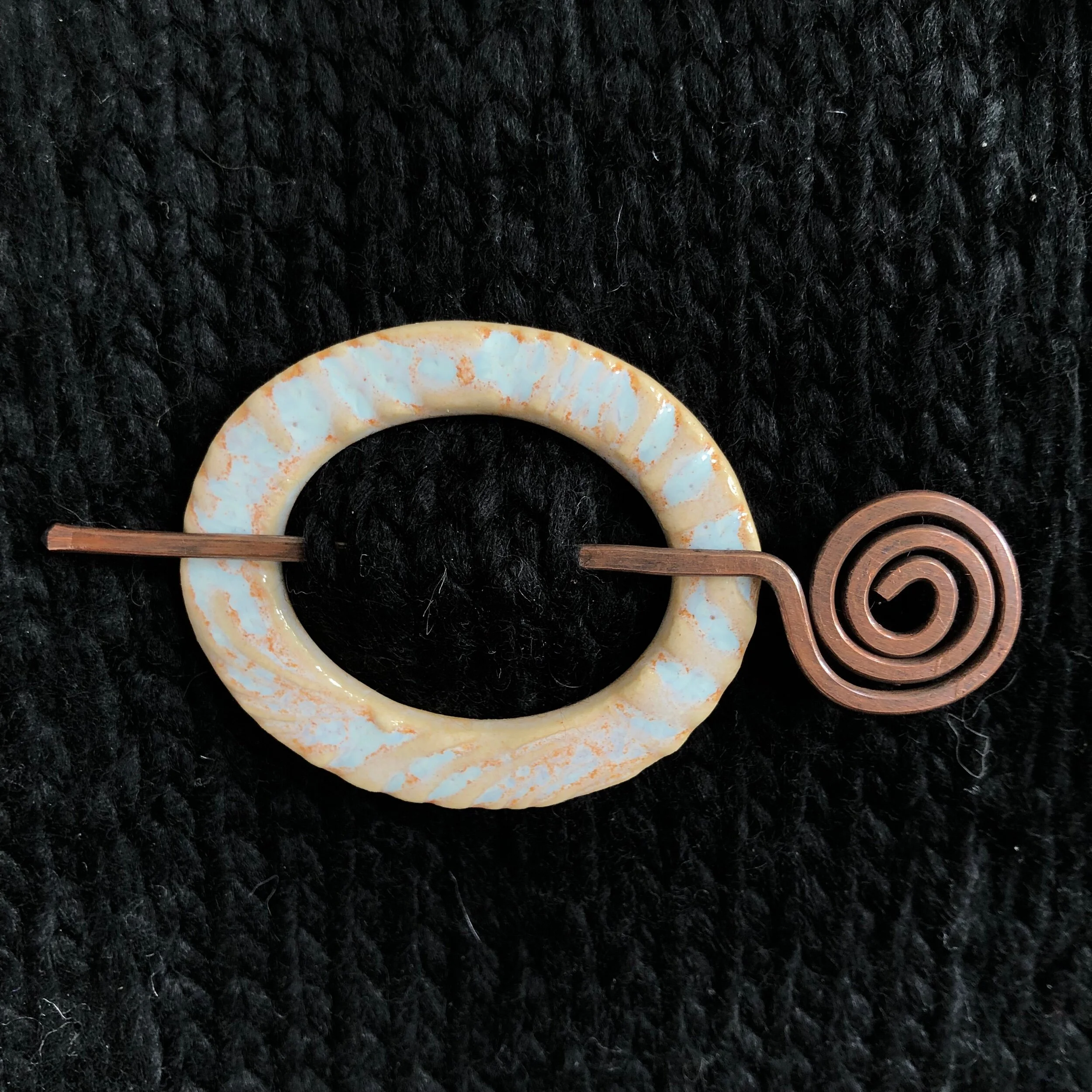 B4C50E90-2C7C-49E4-9EAF-8814B9238195