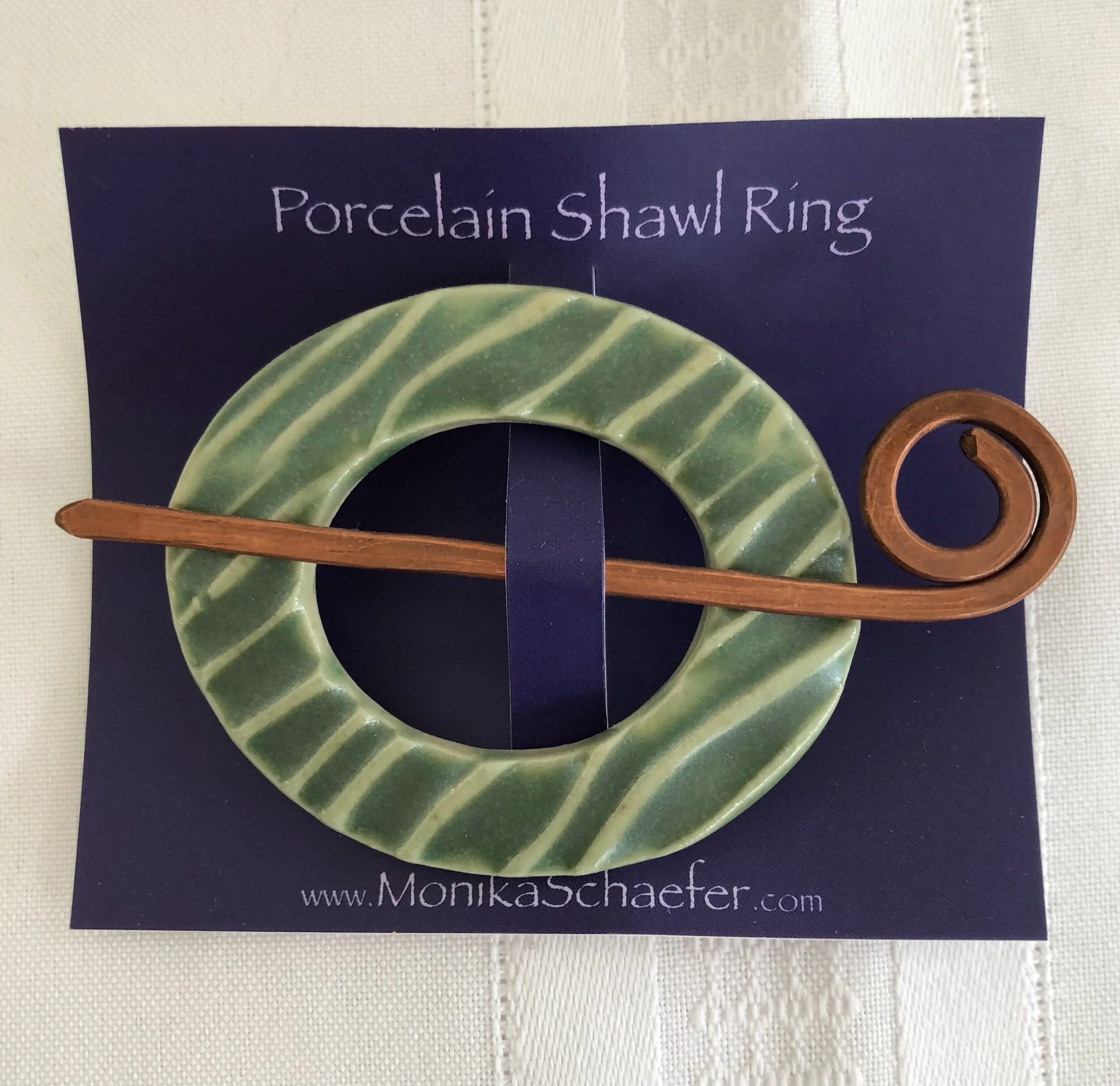 A3EBB332-3456-42DB-9646-02ECD201096A