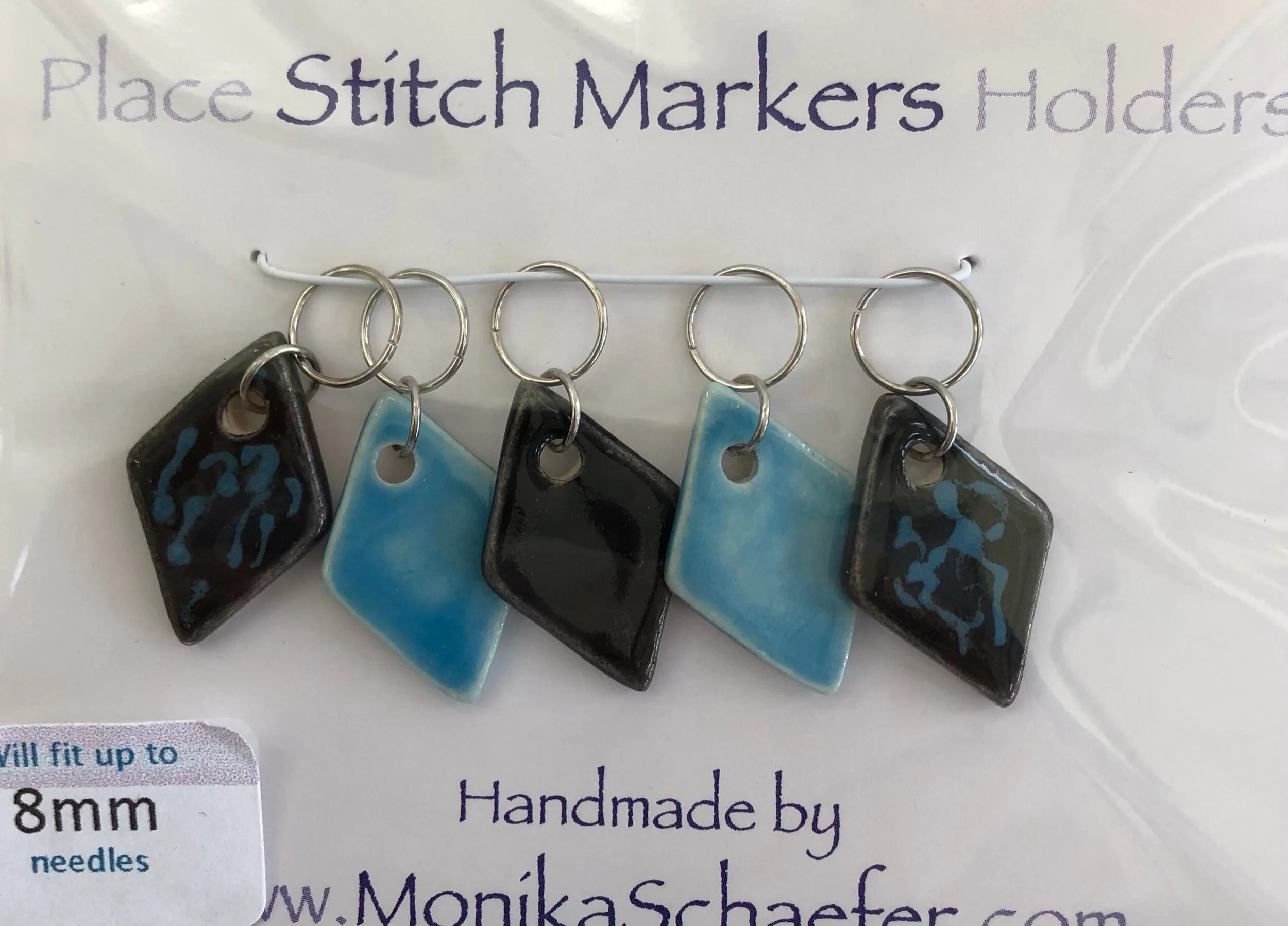 DC10D581-2188-4BF2-A88D-8992C2C7AD5C