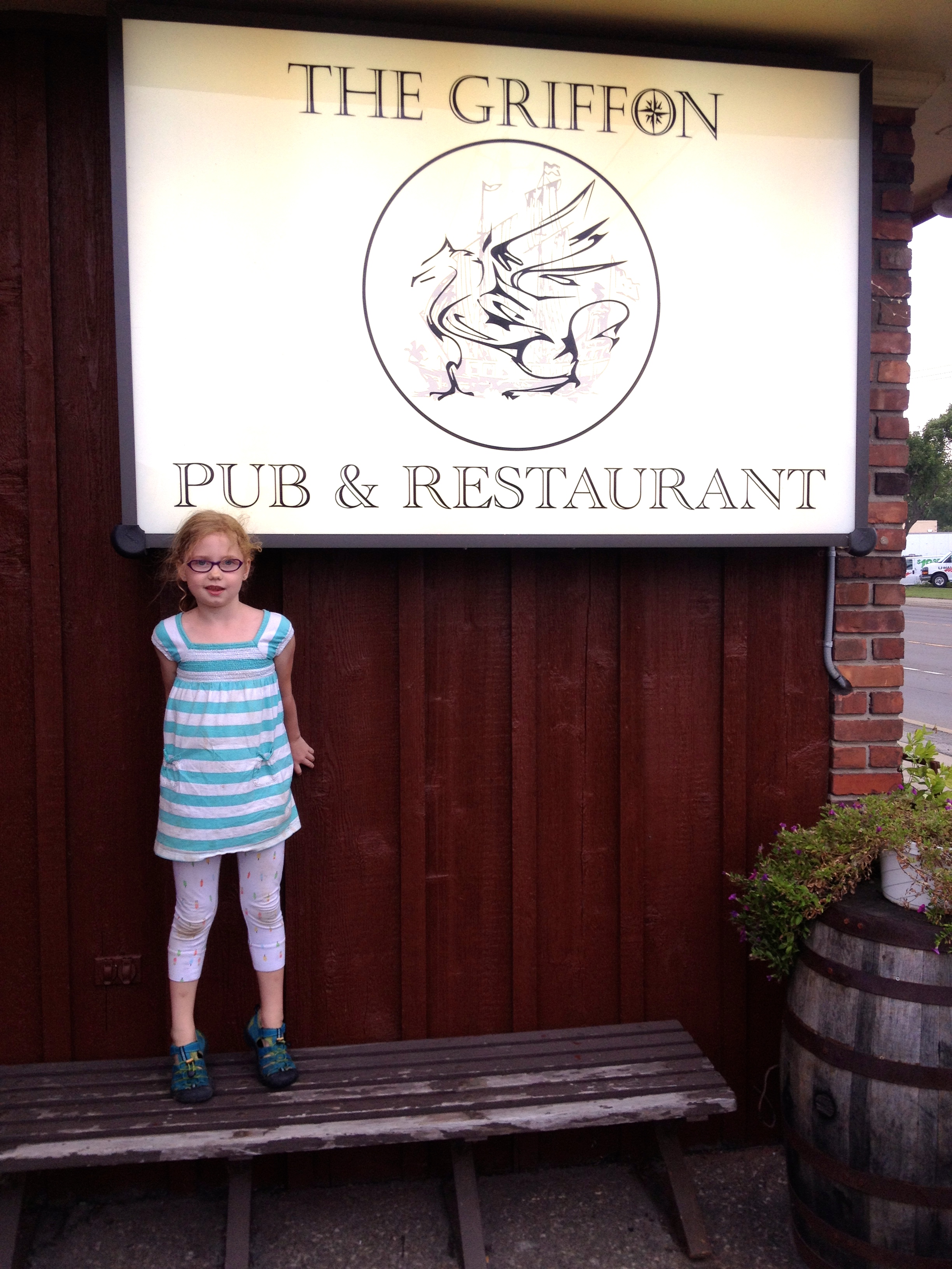 We were super hungry after our long day so we went off to eat dinner at The Griffon.