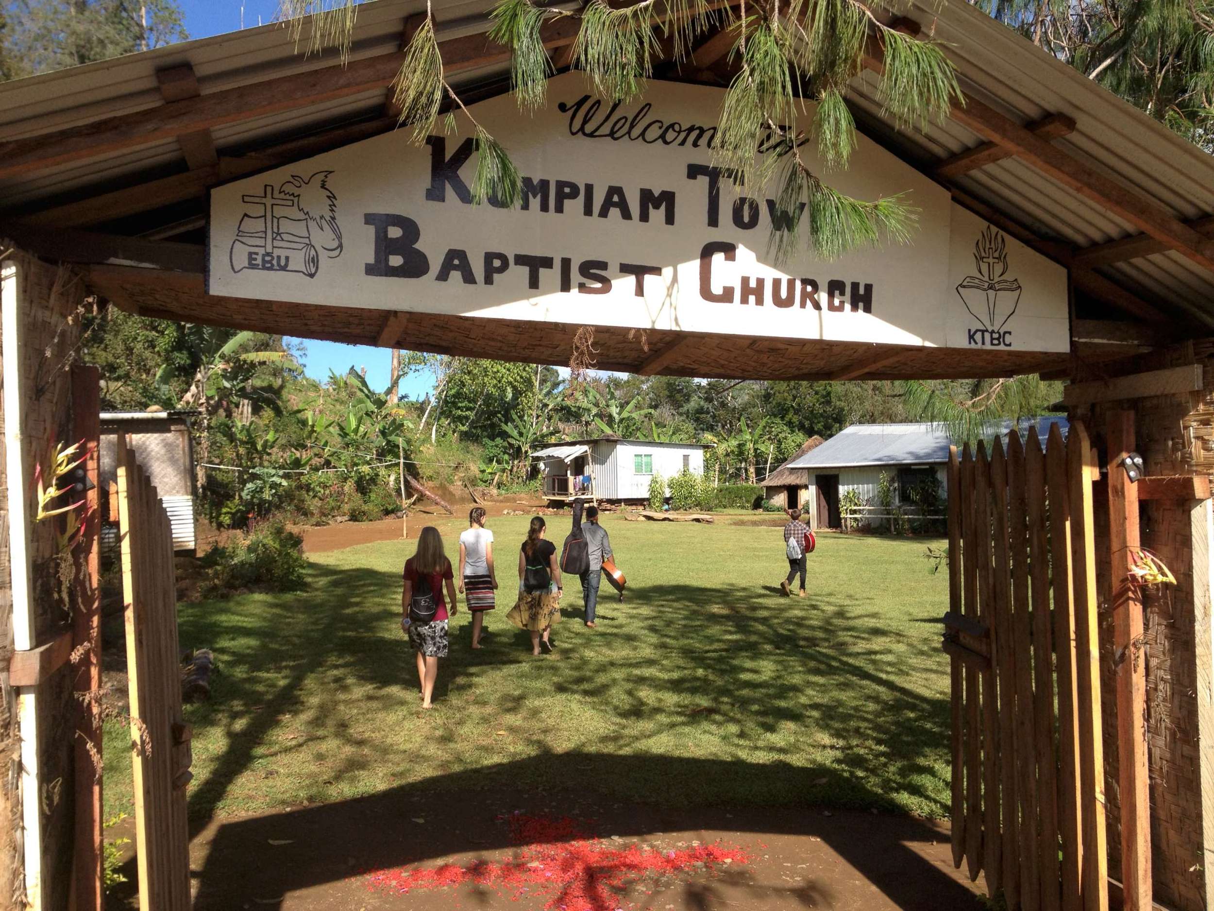 Going to church in Kompiam is always a blessing. They let us do the whole service from worship to student testimonies to Marty preaching. 
