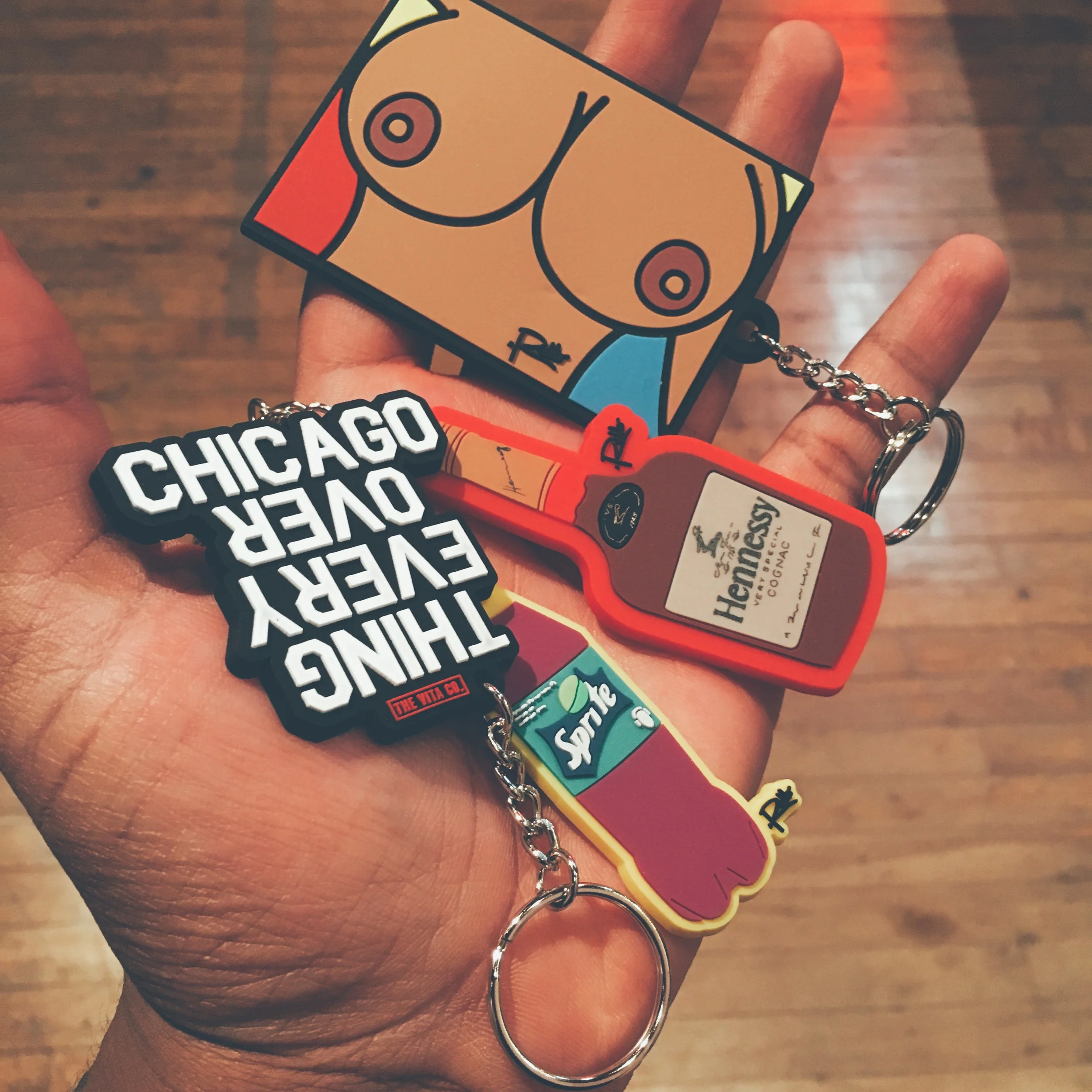 Unsure if your gift is appreciated? With a variety of cool, trendy keychains, who wouldn't be happy receiving a dirty sprite, big boobs, or some Hennessy as gifts in a stocking.