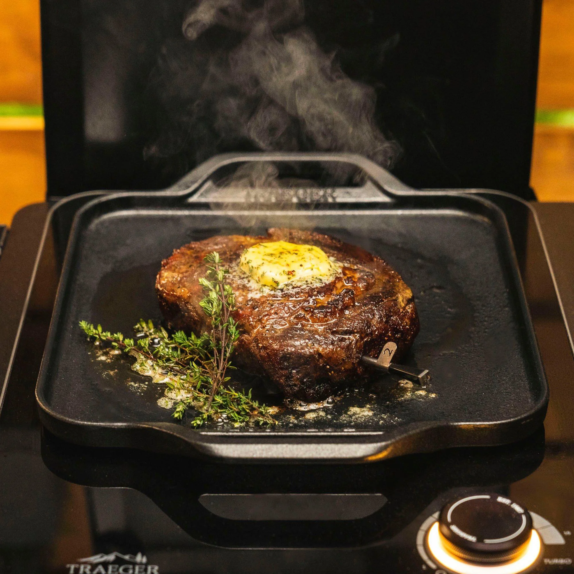 traeger-induction-cast-iron-skillet-lifestlye-2.jpg