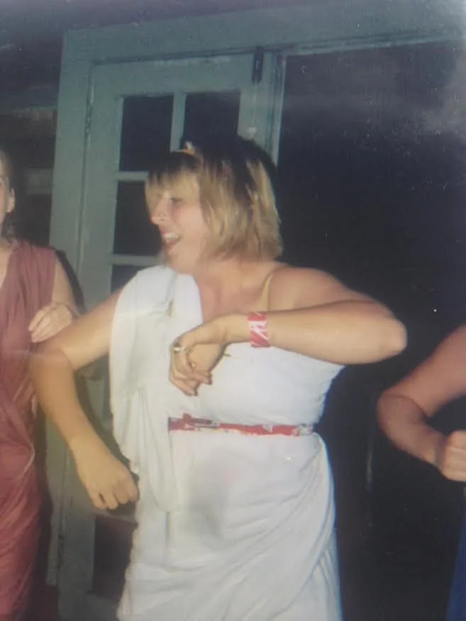 Still without a boyfriend (ever), still uncomfortable, coping with drinking, puking a lot due to alcohol. The beginning of bulimia? More than likely.