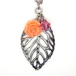 PINK CRYSTAL ROSE LEAF NECKLACE