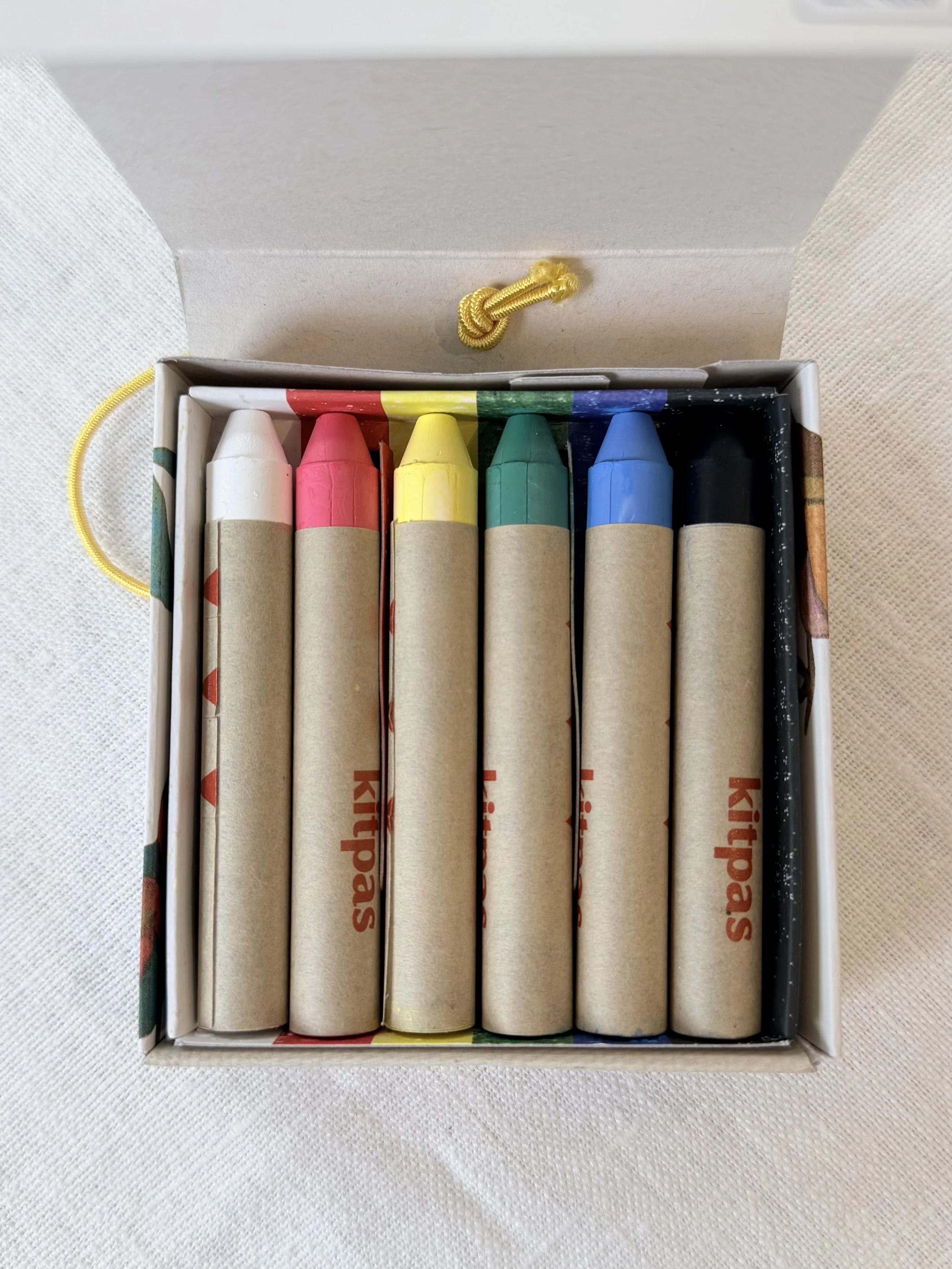 Kitpas Rice Bran Wax Crayons