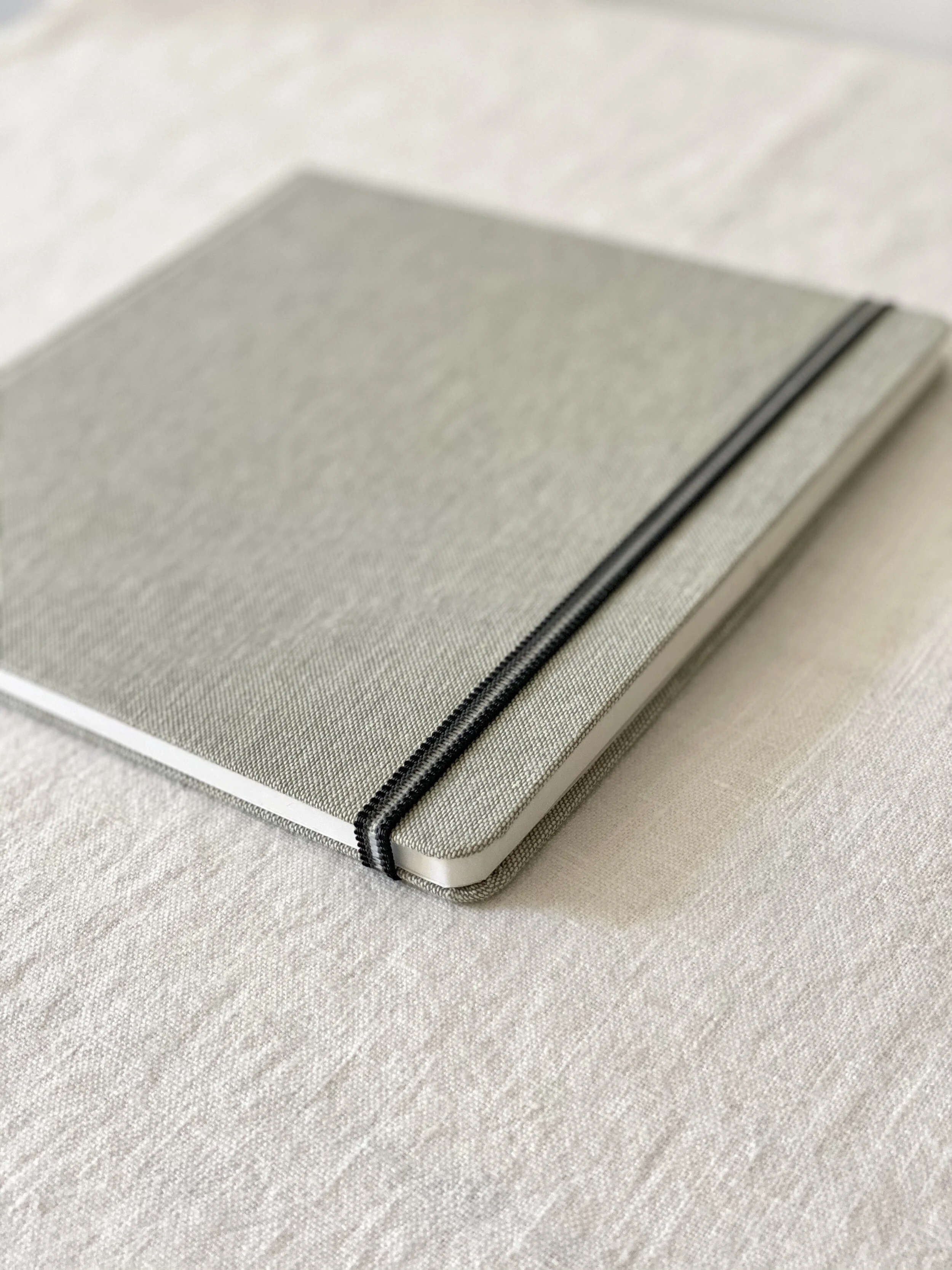 CDACF63E-41AC-4A60-898B-198F94C21D1F